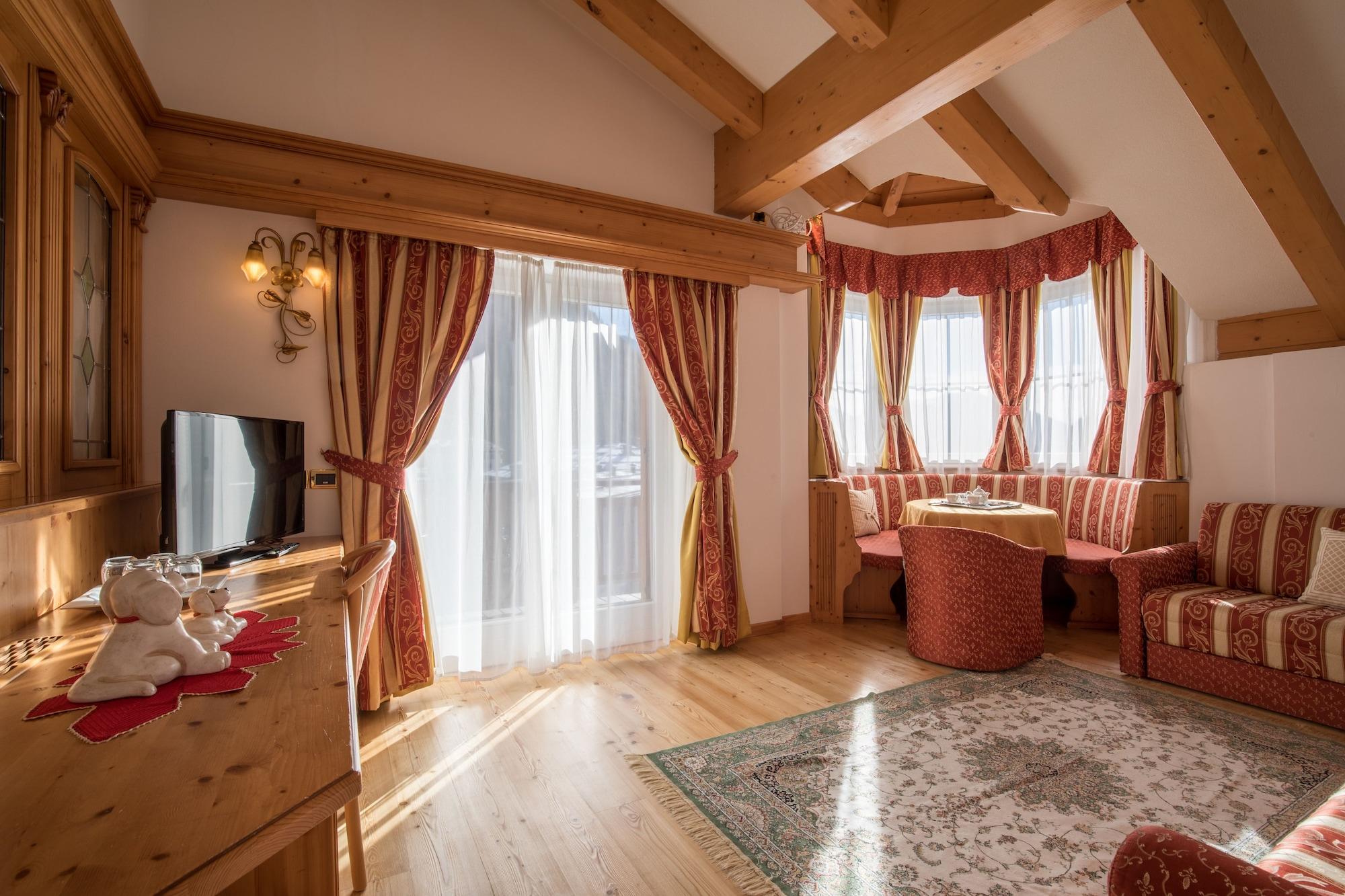 מדונה די קמפיליו Hotel Chalet All'Imperatore מראה חיצוני תמונה