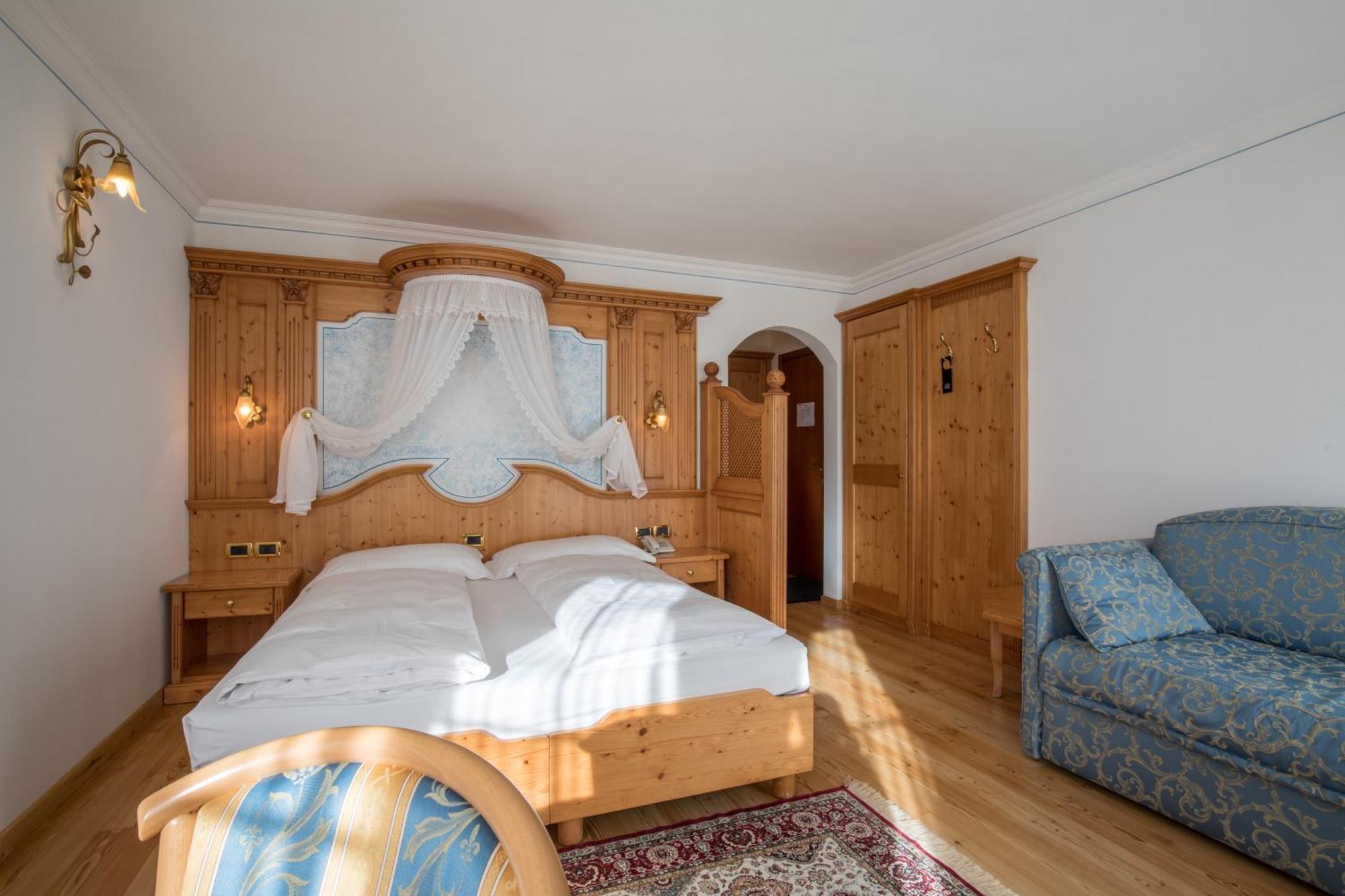 מדונה די קמפיליו Hotel Chalet All'Imperatore מראה חיצוני תמונה