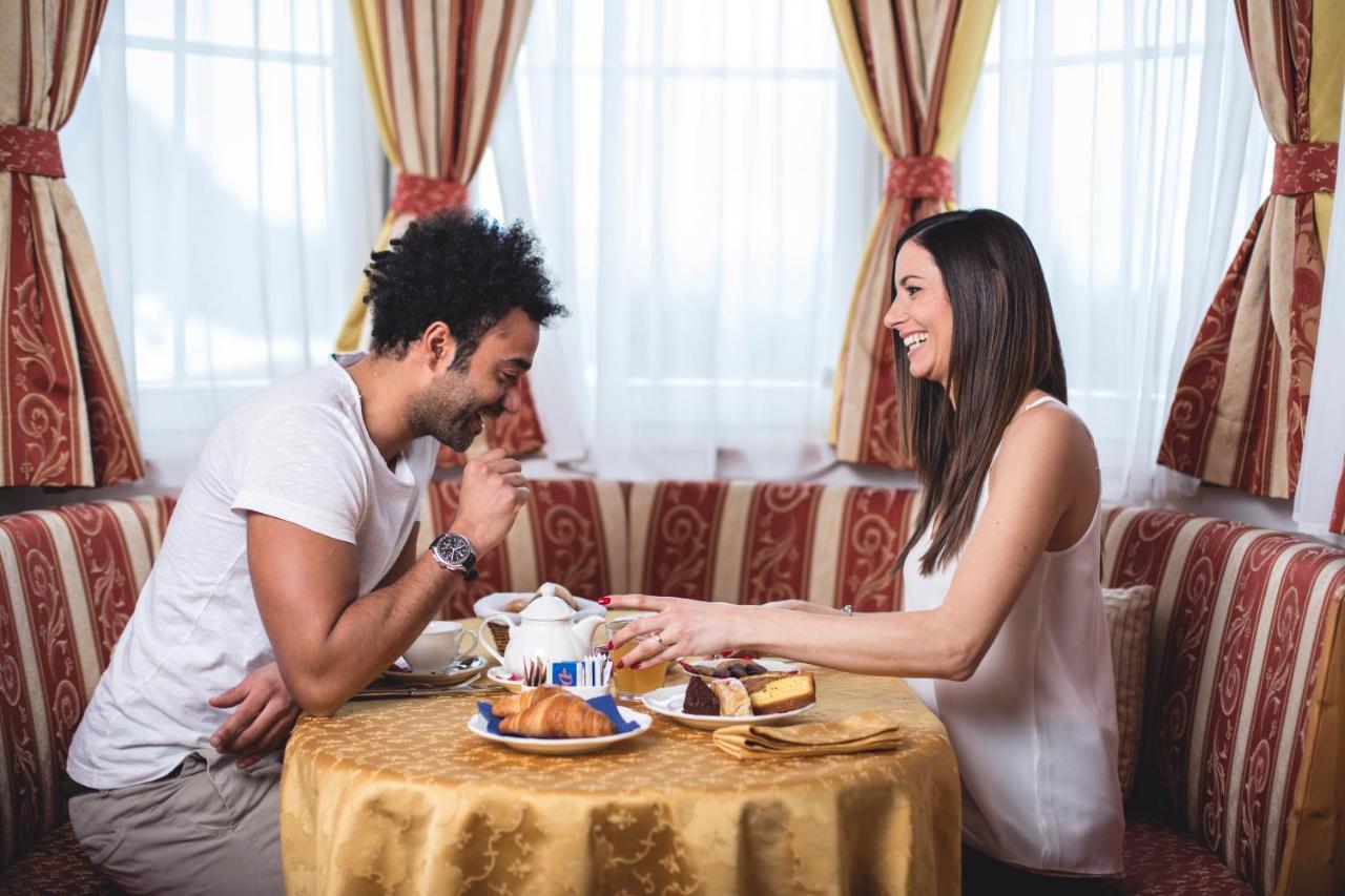 מדונה די קמפיליו Hotel Chalet All'Imperatore מראה חיצוני תמונה